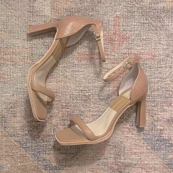 Dolce Vita Jevana Heeled Sandal in Coffee Stella - Picture 2 of 7